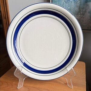 Vintage Tienshan Country Crock Stoneware ONE Dinner Plate Blue Green Stripe 10.5